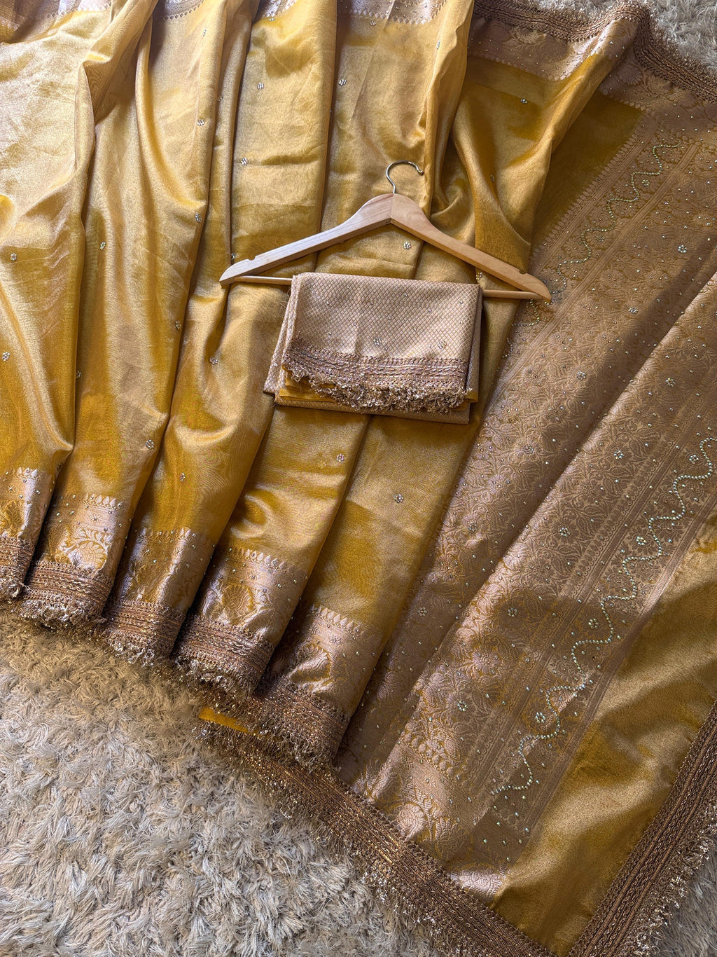 Doyna Banarasi Silk Saree