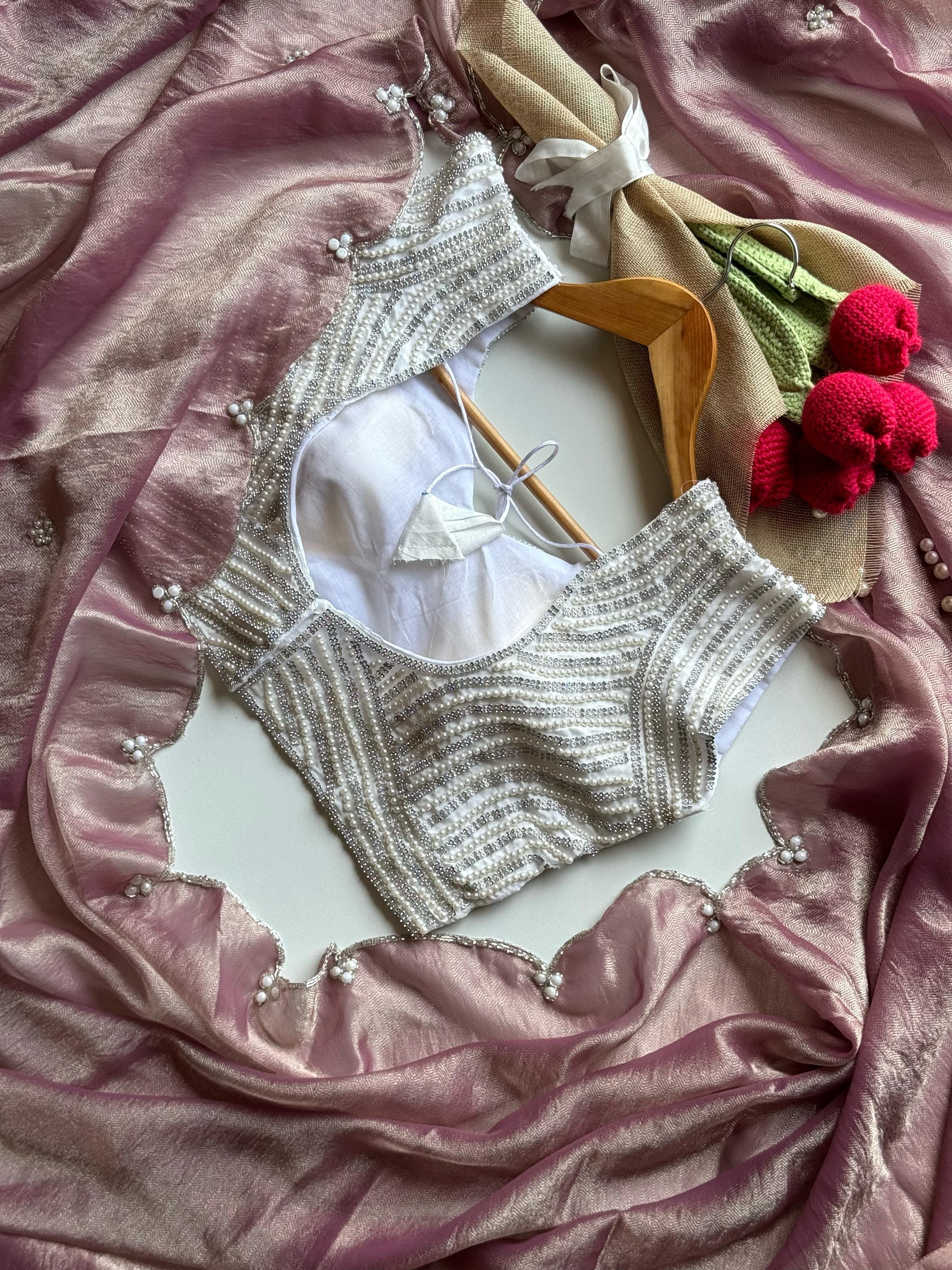 Stars on Peach Saree